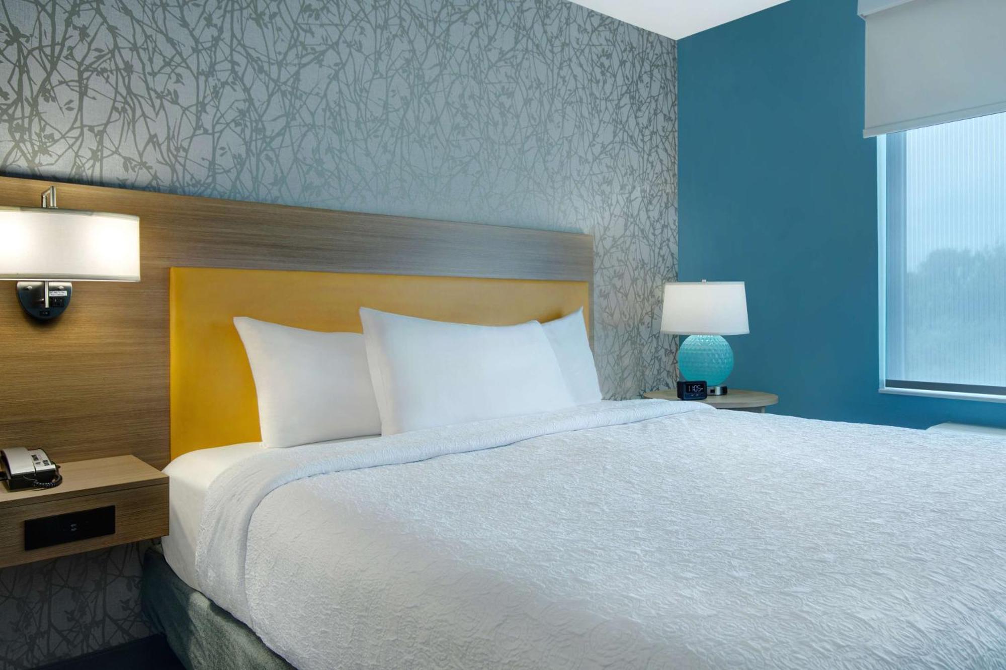 Home2 Suites By Hilton Grand Rapids Airport Kentwood Extérieur photo